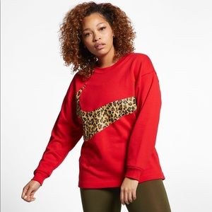 nike cheetah crew neck